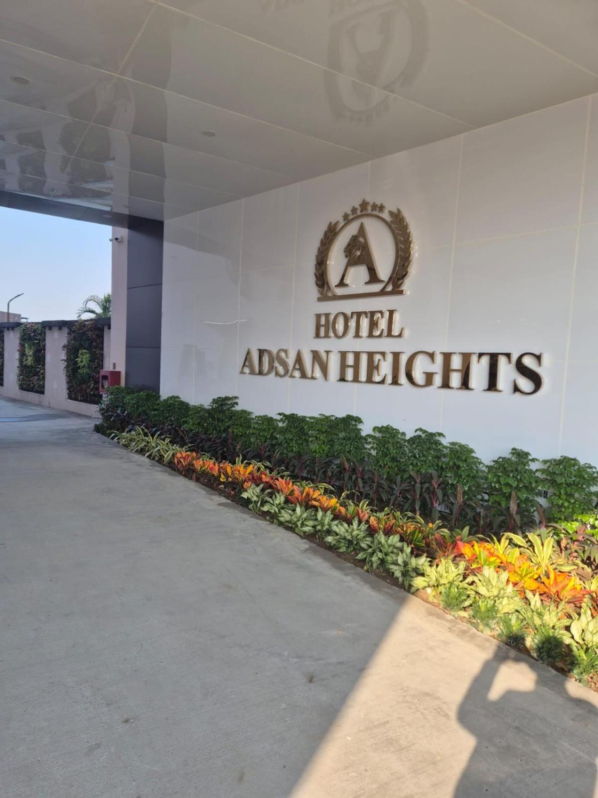 Hotel Adsan Heights Gajraula Exterior foto